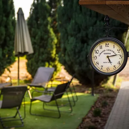 Family Wellness Jacuzzi Sauna Wood Fired Hot Tub 8 Min From Heviz Rezi