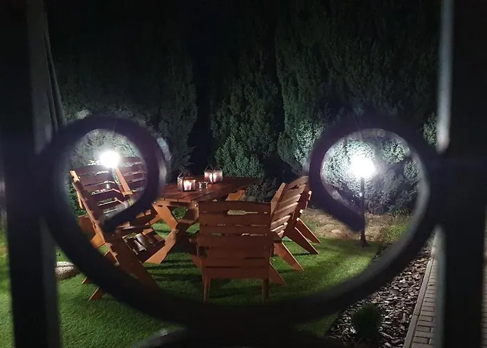 דירה Family Wellness Jacuzzi Sauna Wood Fired Hot Tub 8 Min From Heviz Rezi